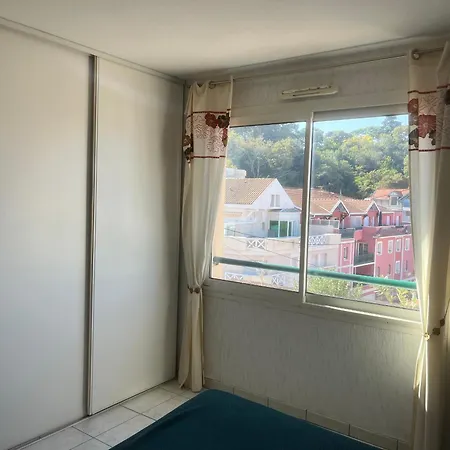 - T3 Avec Terrasse Et Parking - Fr-1-319-5 Arcachon